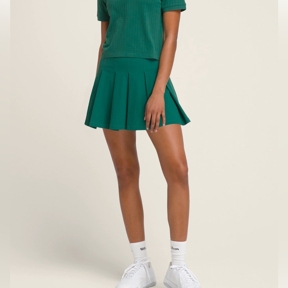 Wilson women’s pleated tennis skirt